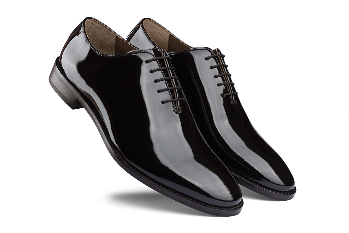 GENOVA - GLOSSY PATENT LEATHER SHOES