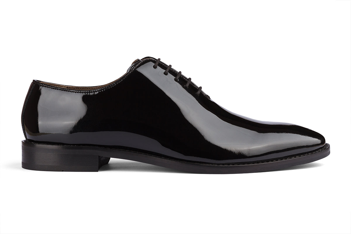 GENOVA - GLOSSY PATENT LEATHER SHOES