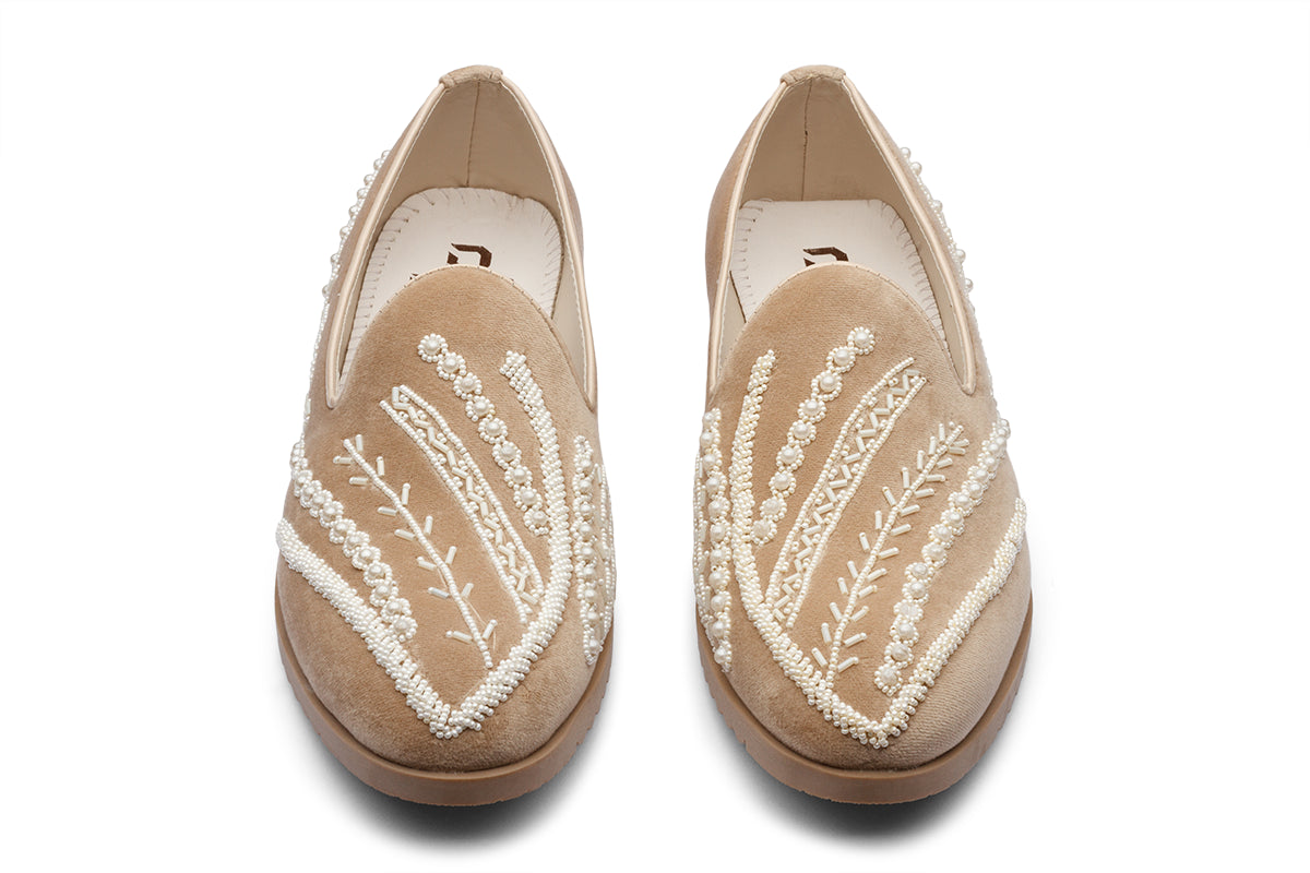 PEARL SERIES - CREAM VELVET SHOE