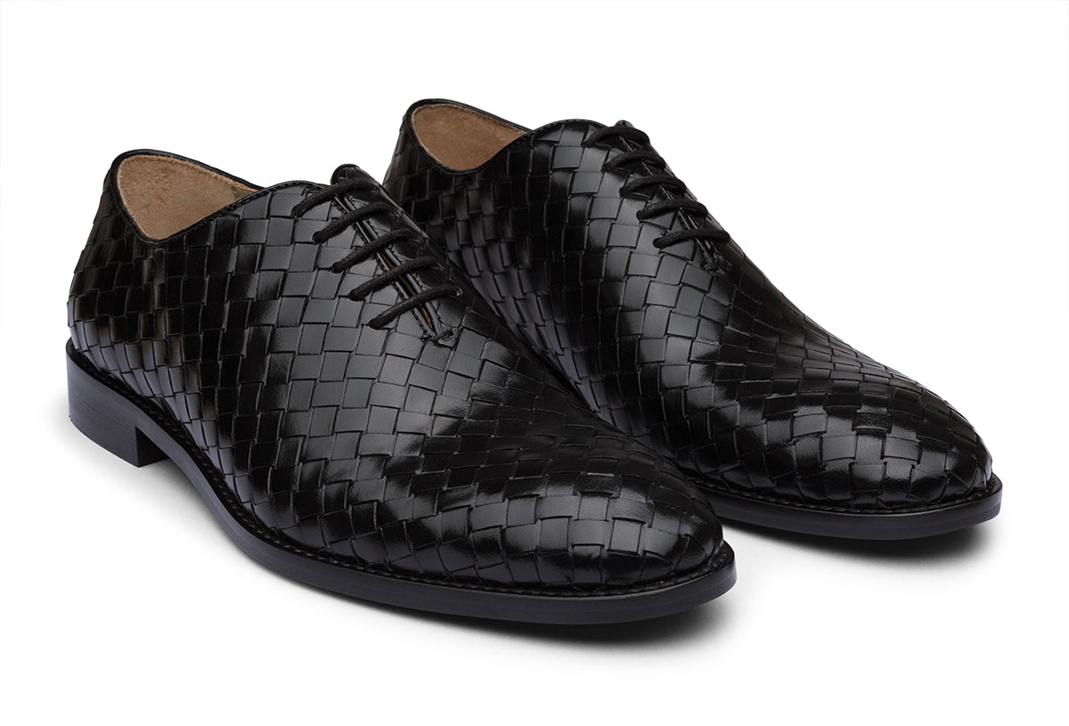 VENICE – BLACK HANDWOVEN LEATHER SHOES