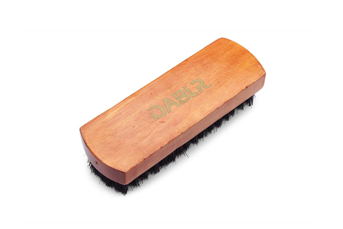 SHOE BRUSH