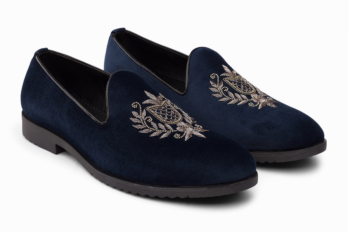 SILVER SHEILD - NAVY VELVET SHOE