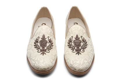 ANTIQUE SHEILD - CREAM
