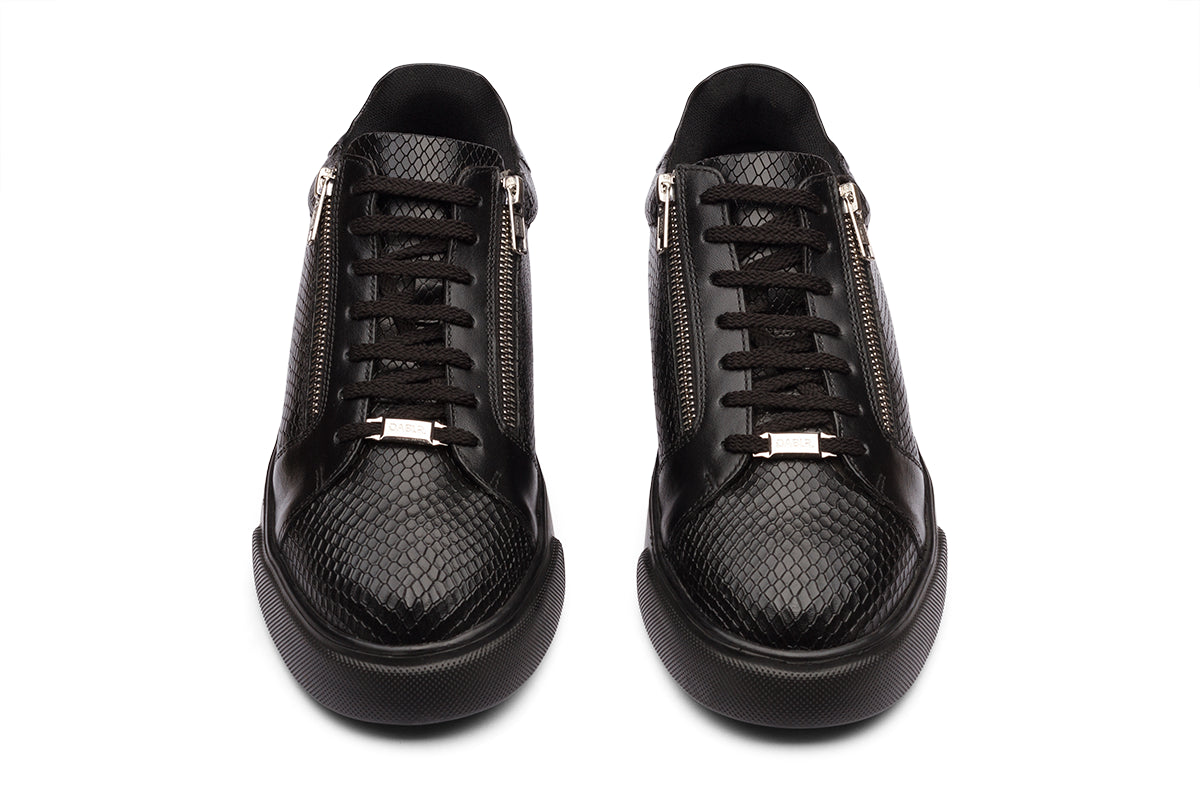 SEATTLE - ALL BLACK LEATHER SNEAKERS